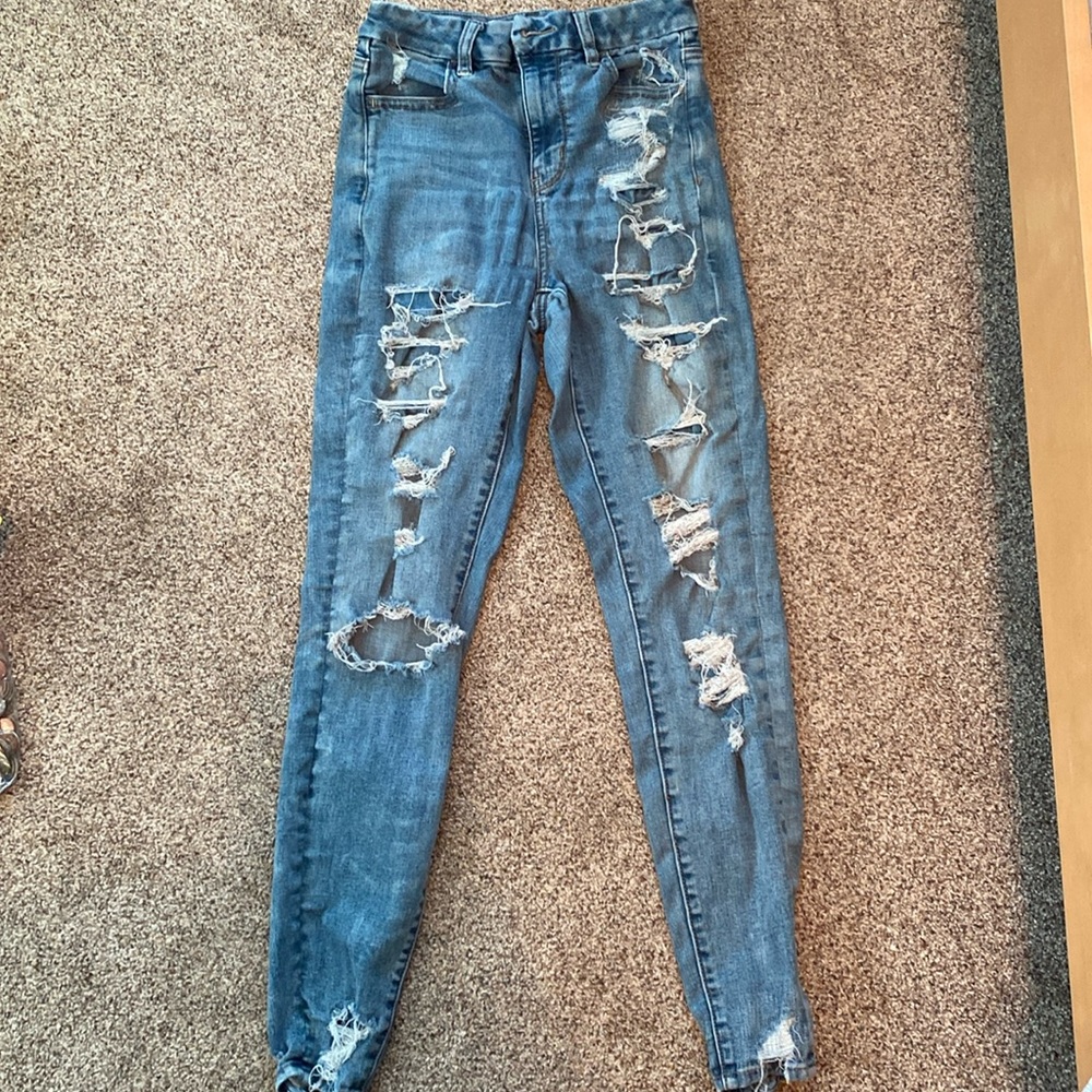 American Eagle Curvy High-Rise Jegging, size 4, very stretchy, gently worn.